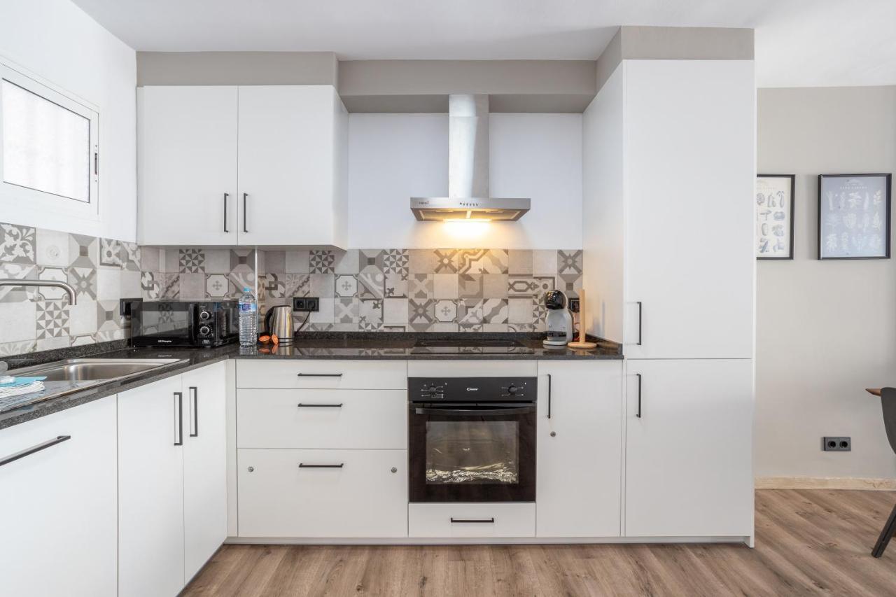 Stylish Apartment With Sea View Nerja Zewnętrze zdjęcie