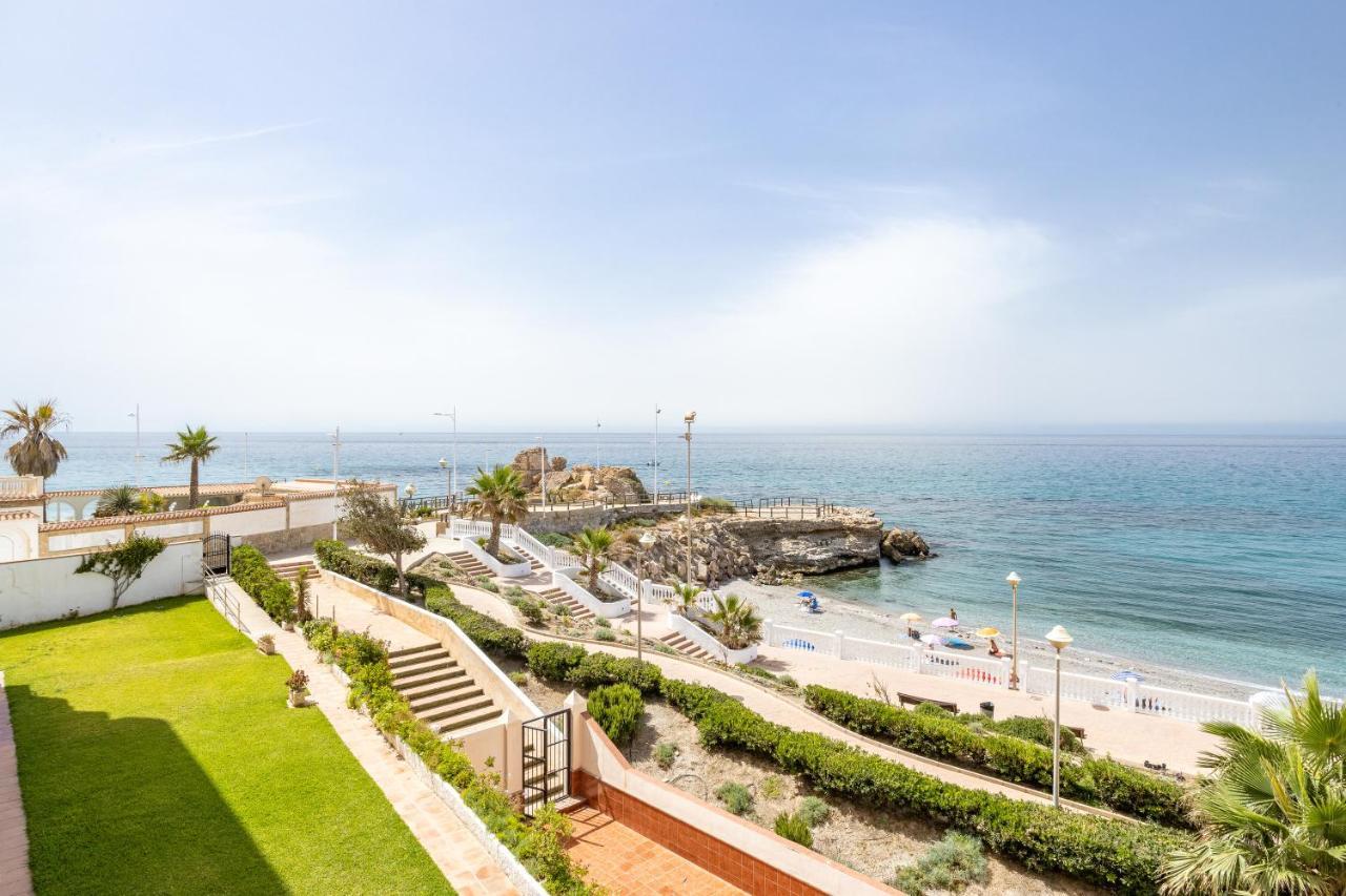 Stylish Apartment With Sea View Nerja Zewnętrze zdjęcie
