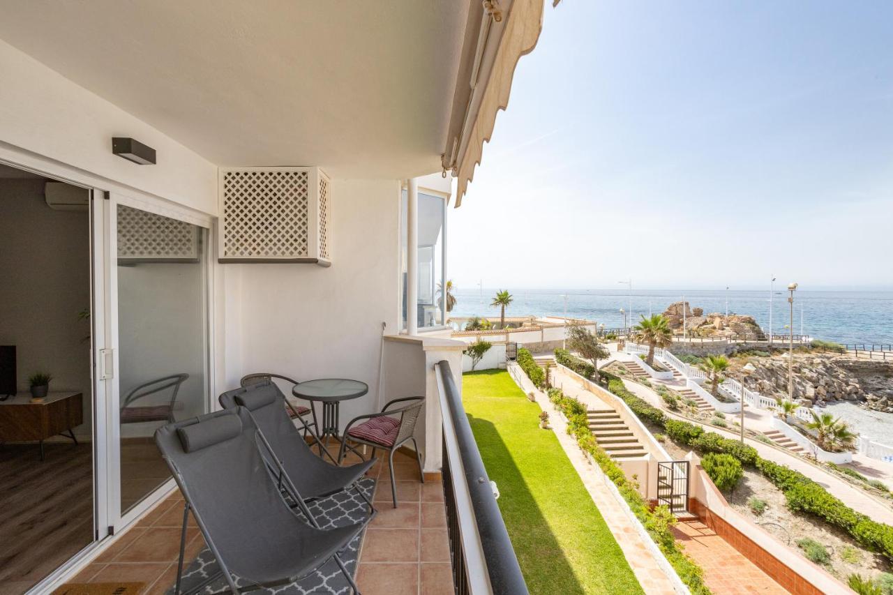 Stylish Apartment With Sea View Nerja Zewnętrze zdjęcie